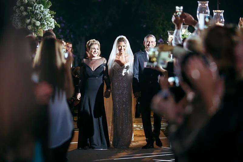 Bride entrance jewish wedding