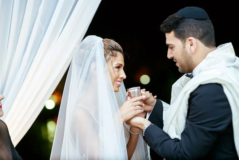 Bride and groom jewish wedding