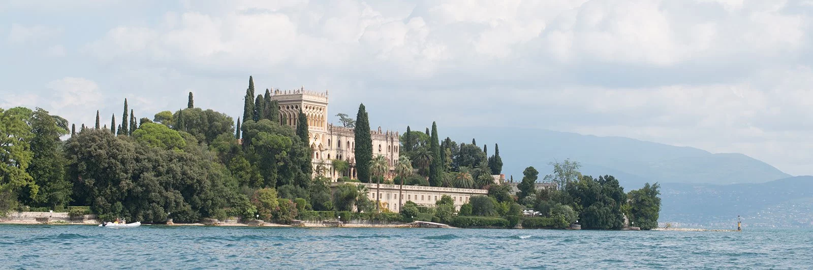 Luxury-Garda-Island-Wedding_Cover